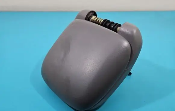 Suzuki Grand Vitara I Armrest IMPRK1380223