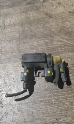 Mercedes-Benz A W169 Turbo solenoid valve A0061536628