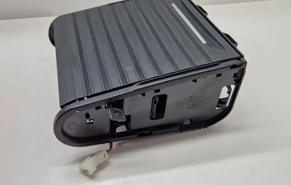 BMW X5 F15 Cup holder front 9315332 9315333