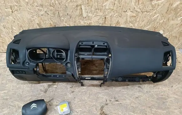 Citroen C4 Aircross Airbag set with panel 