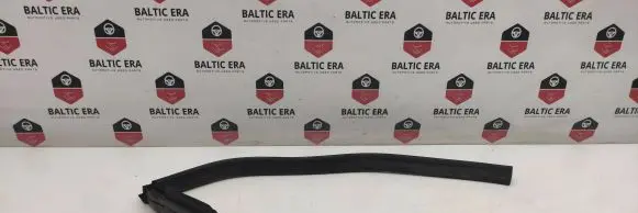 Mercedes-Benz E W212 Engine compartment rubber A2126280098