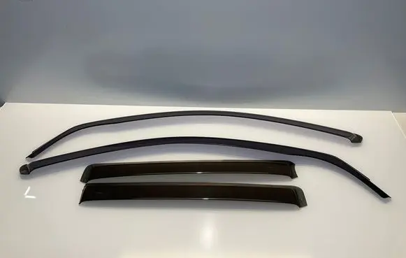 Mercedes-Benz E W211 Front door wind deflector 