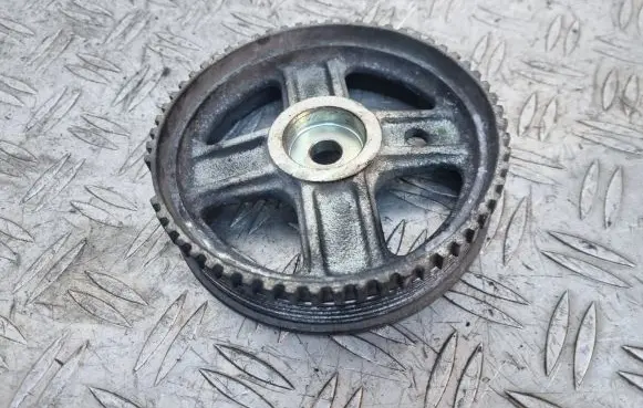 Alfa Romeo Mito Crankshaft pulley 55230251 C730 BH0521