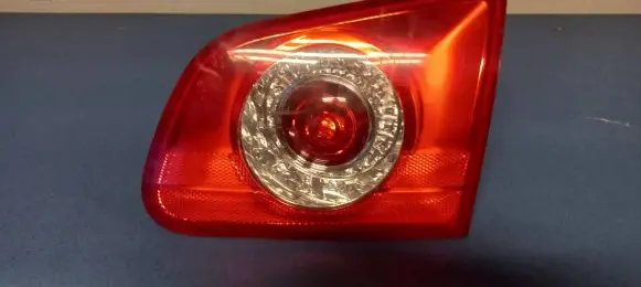 Volkswagen PASSAT B6 Tailgate rear/tail lights 272002