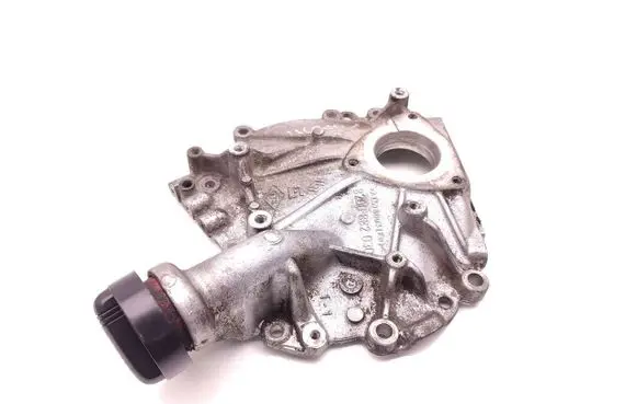 Nissan Navara D40 Timing chain cover 8200882030