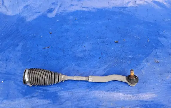 Toyota Prius (XW50) Steering tie rod 
