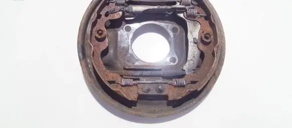 Toyota Yaris Handbrake/parking brake pads 