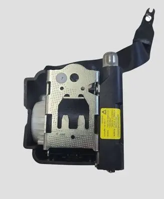 Volvo XC60 Middle seatbelt (rear) 39801845 34031474