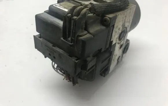 Renault Scenic I ABS Pump 0265216732 7700432643 2862031072
