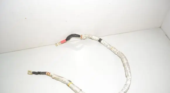BMW 5 G30 G31 Positive cable (battery) 8680393 12428680393 12428648386