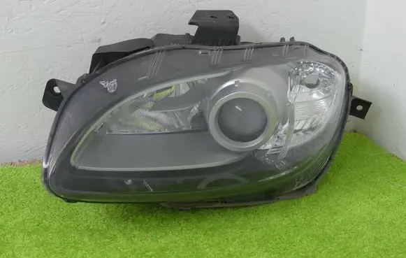 Mazda MX-5 NC Miata Headlight/headlamp 100-41391