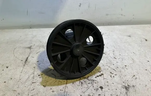 Volvo V70 Power steering pump