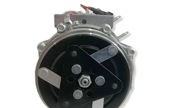 Volvo V60 Air conditioning (A/C) compressor (pump) 31369699