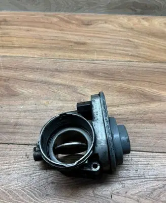 Audi A3 S3 8P Throttle valve 038128063M 3B8038100