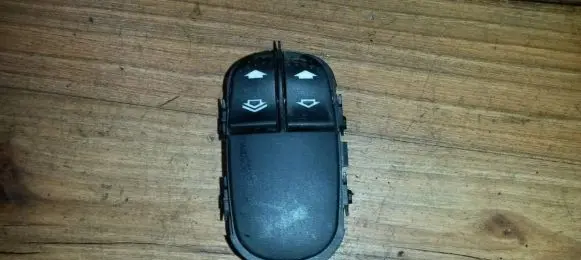 Ford Focus Electric window control switch 98ag14529ac 03162302