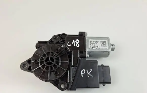 KIA Sorento Front door window regulator motor 82450C5220
