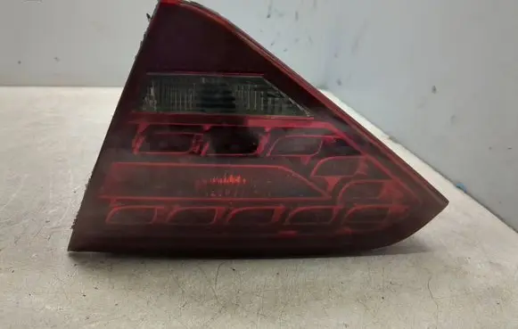 Audi A5 8T 8F Tailgate rear/tail lights 8T0945094A