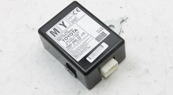Lexus IS III XE30 Keyless (KESSY) go control unit/module 8974053350