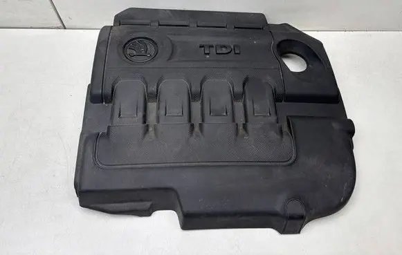 Skoda Octavia Mk3 (5E) Engine cover (trim) 04L103925T