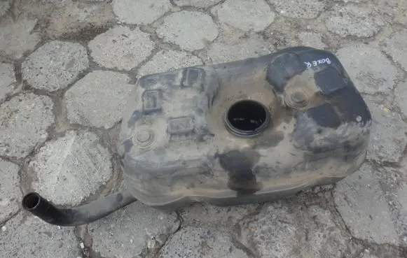 Peugeot Boxer Fuel tank 1347732080
