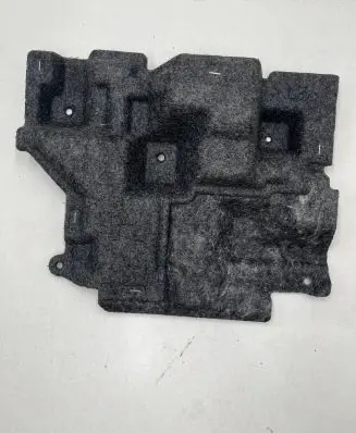 Nissan Leaf II (ZE1) Heat shield in engine bay 
