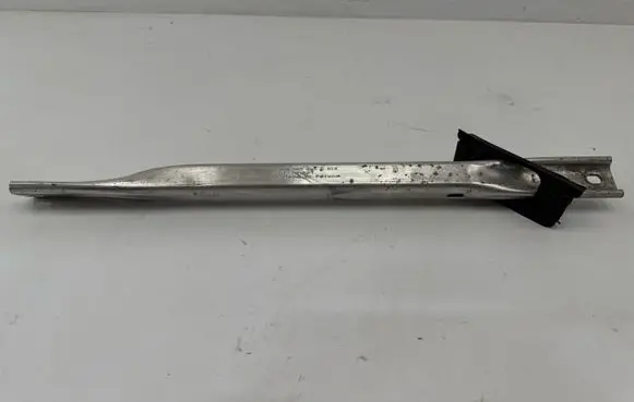 Audi A4 S4 B9 Radiator support slam panel bracket 8W0805646