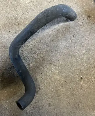Land Rover Range Rover L322 Engine coolant pipe/hose