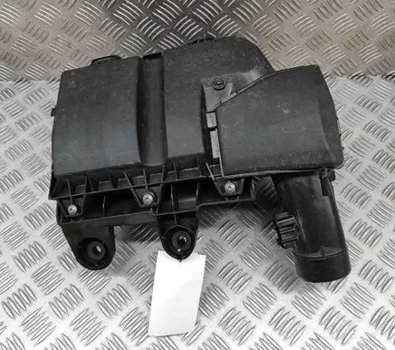 Citroen C5 Aircross Air filter box 9828002080