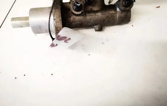 Mazda 3 I Master brake cylinder