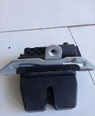 Ford Edge II Rear door lock DS7AN442A66AC