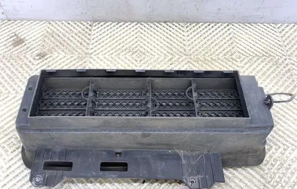 Renault Clio IV Other exterior part 214992066R