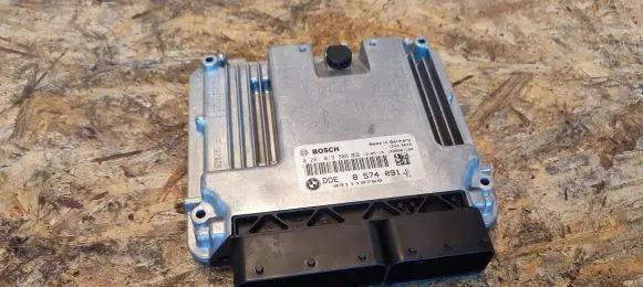 BMW X3 F25 Engine control unit/module 8574091 031118769 0281019806