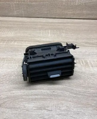BMW 3 F30 F35 F31 Dash center air vent grill
