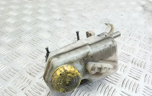 Seat Ibiza III (6L) Master brake cylinder