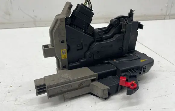 KIA Xceed Rear door lock 81420J7300