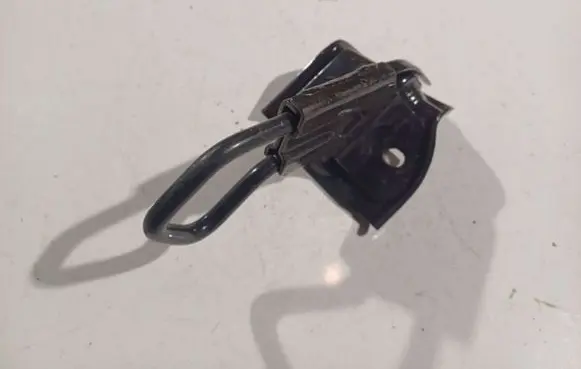KIA Ceed Rear door lock loop/hook striker 