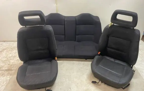 Seat set