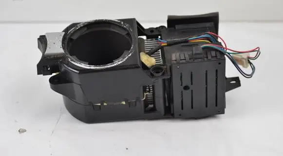 Chrysler Sebring (JS) Cup holder 1CQ321X9AE 7304A173
