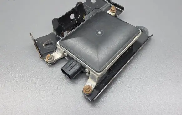 Mazda 3 III Blind spot module CCAI12LP3240T7 BHS267Y80B 6PZ01104523