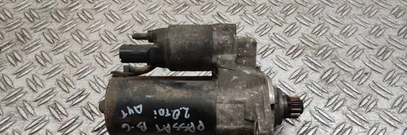 Volkswagen PASSAT B6 Starter motor 02M911023N