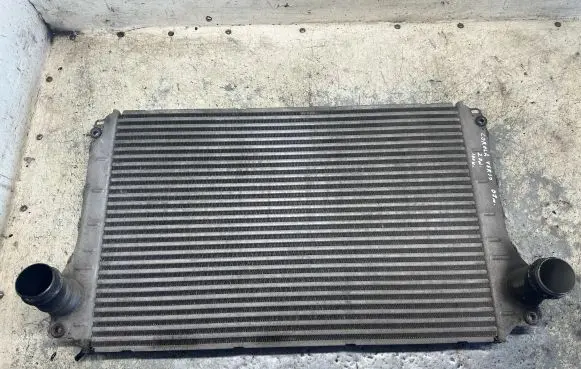 Toyota Corolla Verso AR10 Intercooler radiator