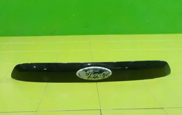 Ford C-MAX II Rear light center trim bar blend AM5110E998DB