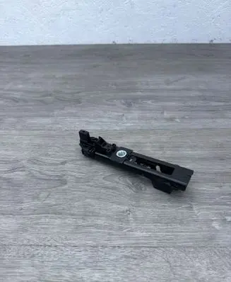 Skoda Octavia Mk3 (5E) Seat belt height adjuster 8V0857819A