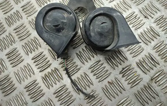 Peugeot 508 Horn signal 9674684780