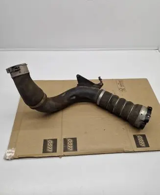 BMW X1 F48 F49 Intercooler hose/pipe 13718616212 8616212