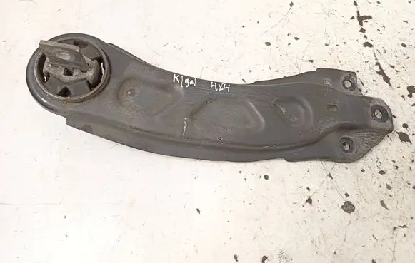 Rear upper control arm/wishbone