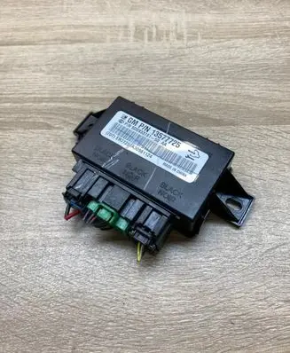 Opel Astra J Seat control module 13577725 5DS933781