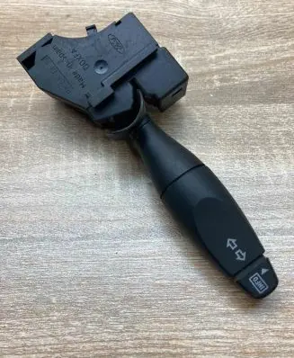 Ford Focus Indicator stalk 98AG13335BG