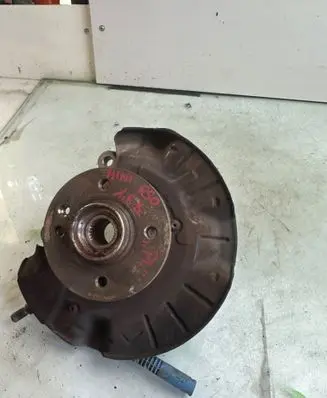 Mini One - Cooper R50 - 53 Front wheel hub spindle knuckle 532523