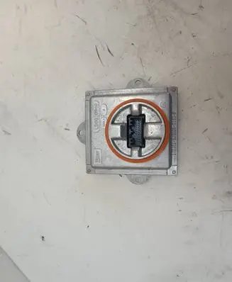 Maserati Levante Headlight ballast module Xenon L90020945 L90028073